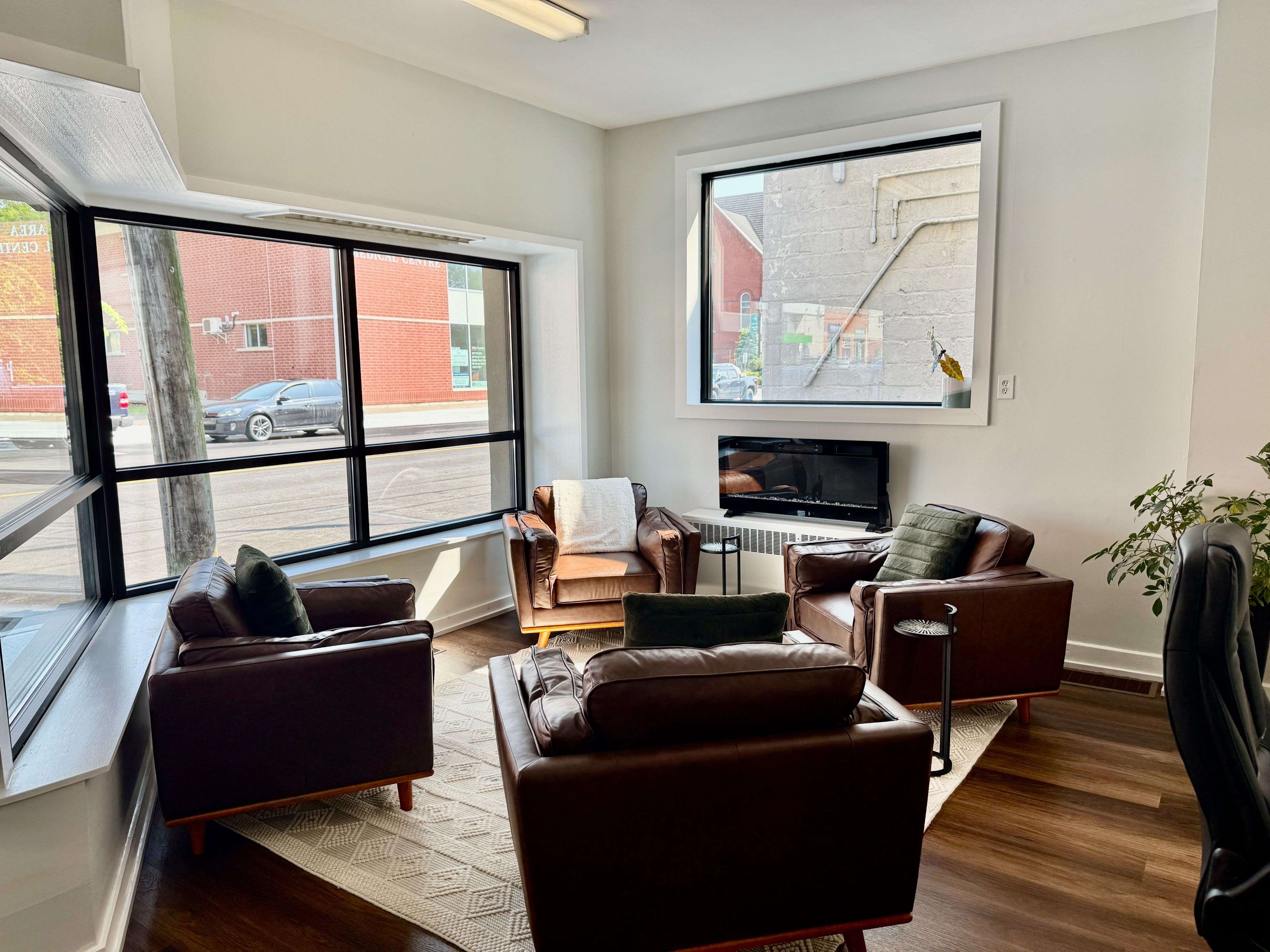 Centre Hastings, ON K0K 2K0,15 Durham ST #4