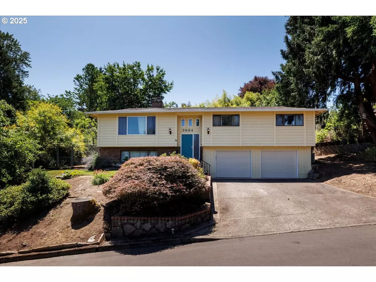 Milwaukie, OR 97222,3654 SE GROGAN AVE