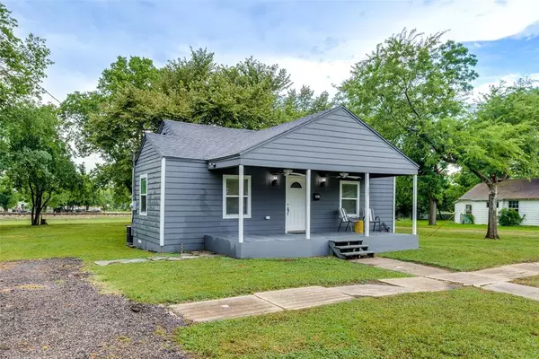 Honey Grove, TX 75446,307 Commerce Street W