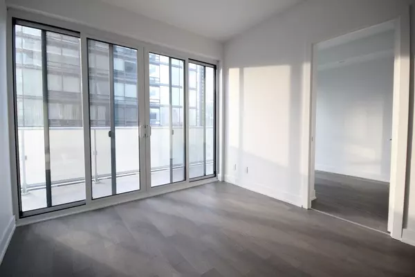 Toronto C01, ON M4Y 0E9,7 Grenville ST #1901