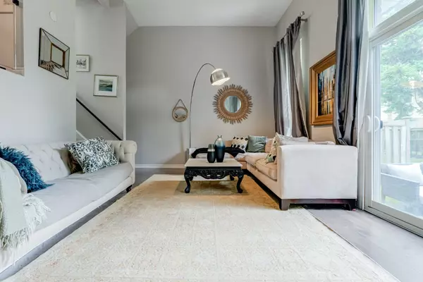 Toronto E11, ON M1B 2Z1,50 Verne CRES #22