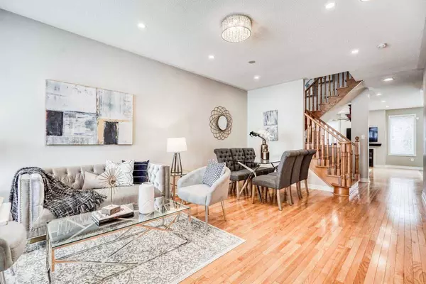 Whitchurch-stouffville, ON L4A 0B6,824 Millard ST