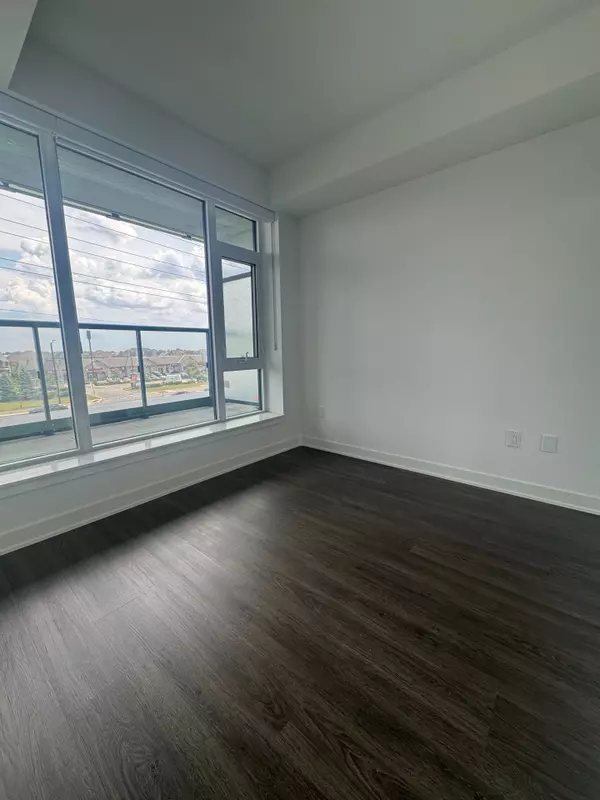 Brampton, ON L7A 5L5,40 Lagerfeld DR #205