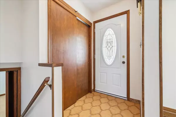 Hamilton, ON L8B 0E4,1 Westview CRES