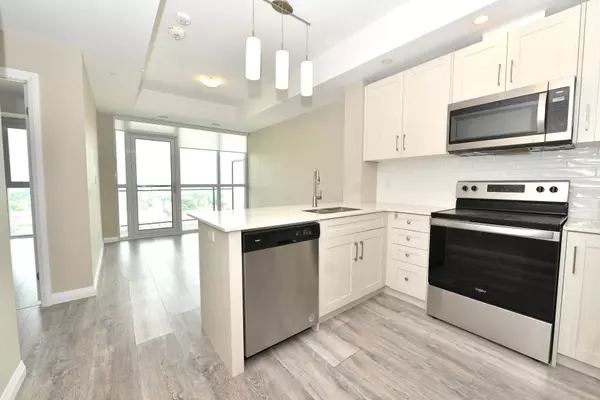 60 Charles ST #2403, Kitchener, ON N2G 0C9