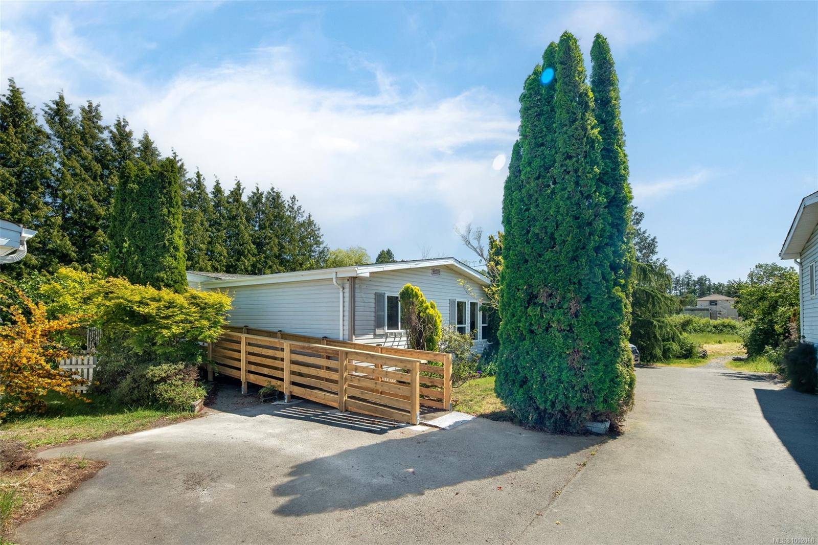View Royal, BC V9A 7A6,1581 Middle Rd #7