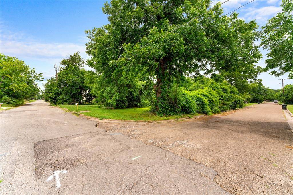 Greenville, TX 75401,2204 Polk Street