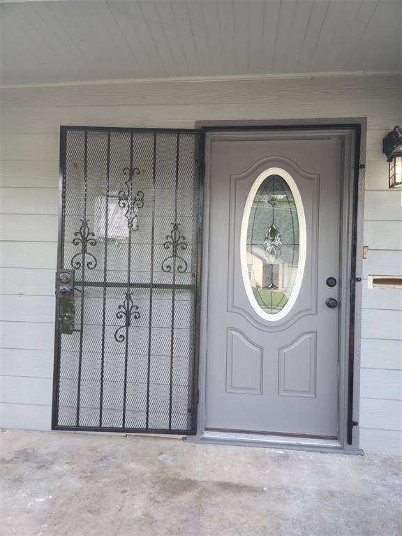Dallas, TX 75215,2304 Macon Street