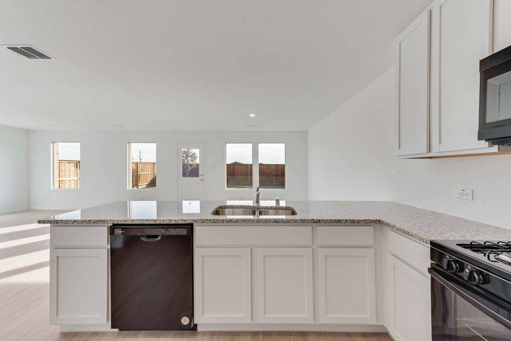 Little Elm, TX 75068,185 Bable Run Drive
