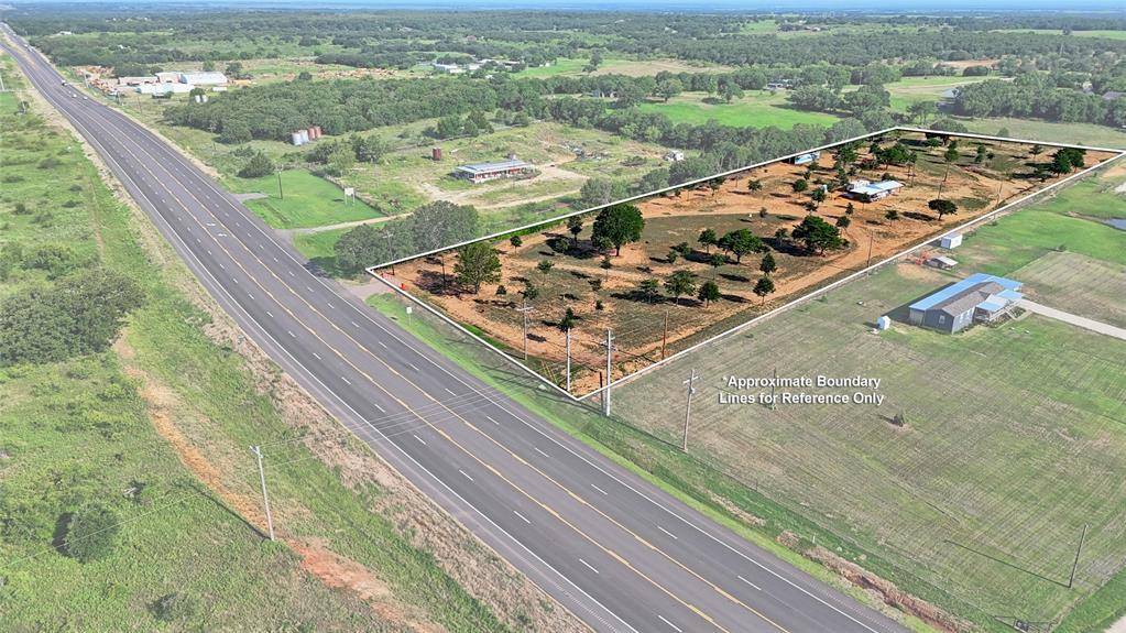 Nocona, TX 76255,1762 Us-82
