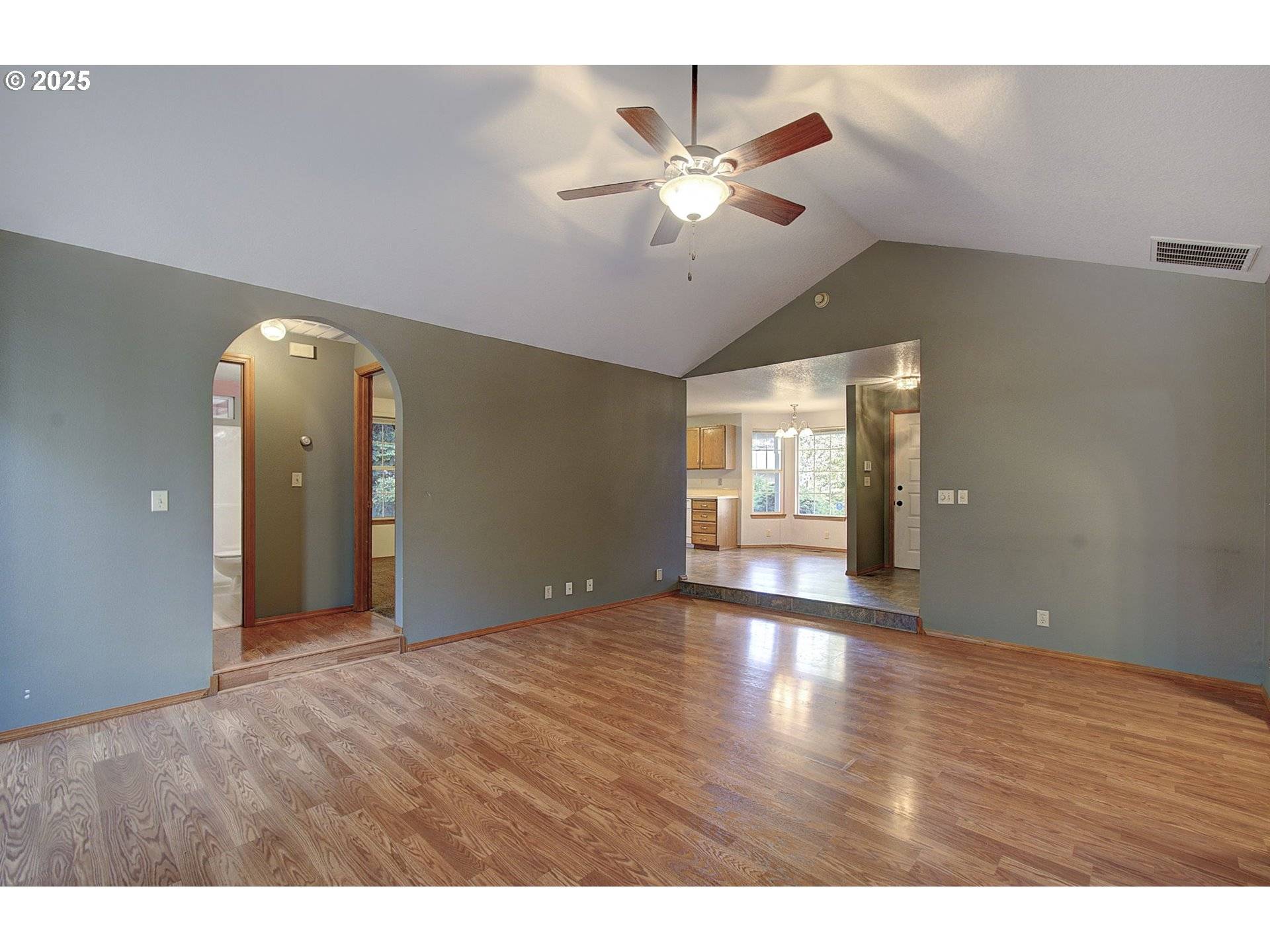 Vancouver, WA 98662,10010 NE 76TH CIR
