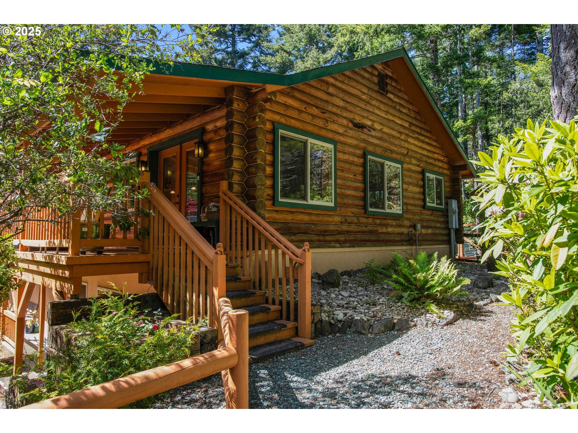 Bandon, OR 97411,89008 TOWHEE LN