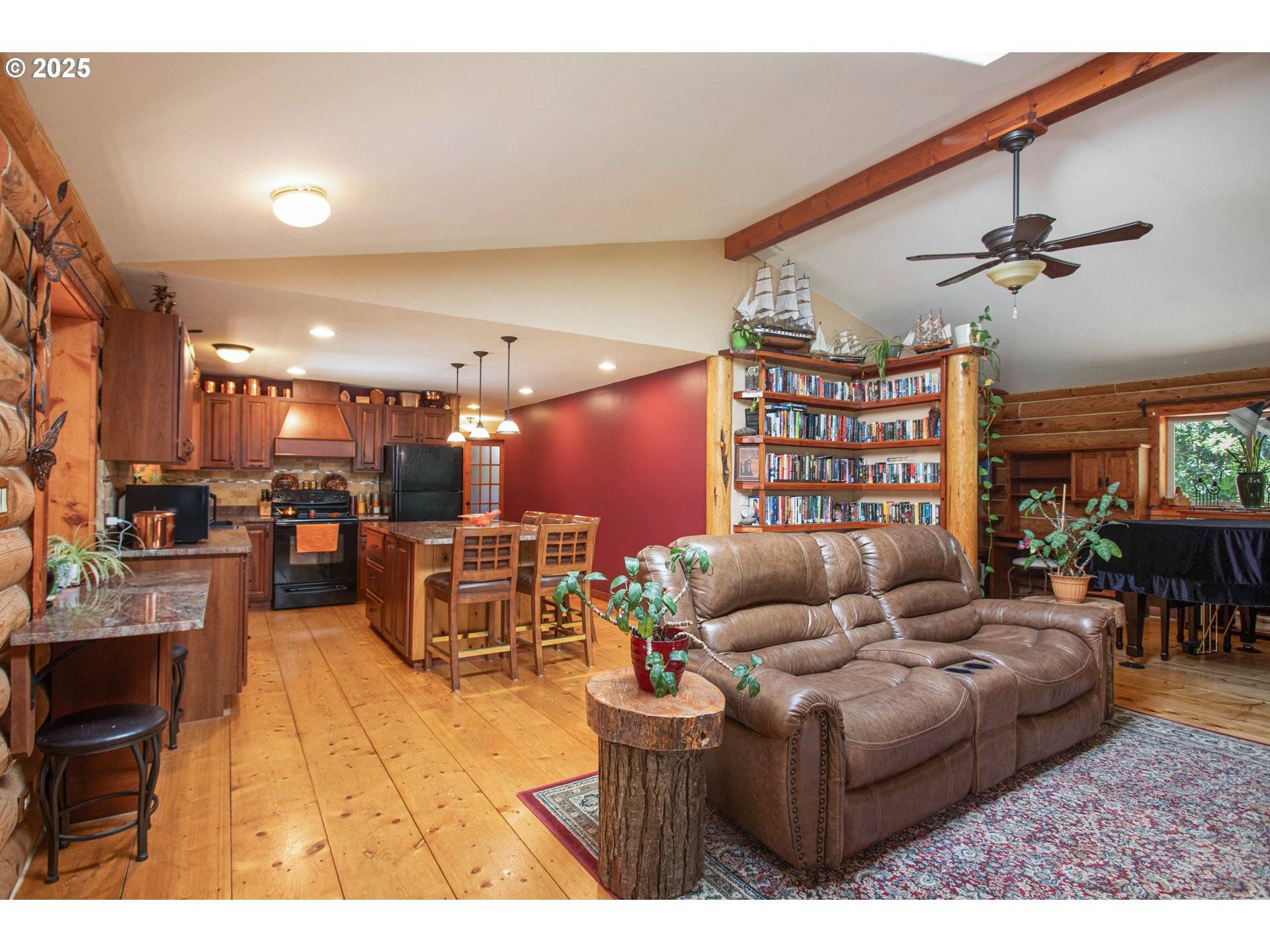 Bandon, OR 97411,89008 TOWHEE LN