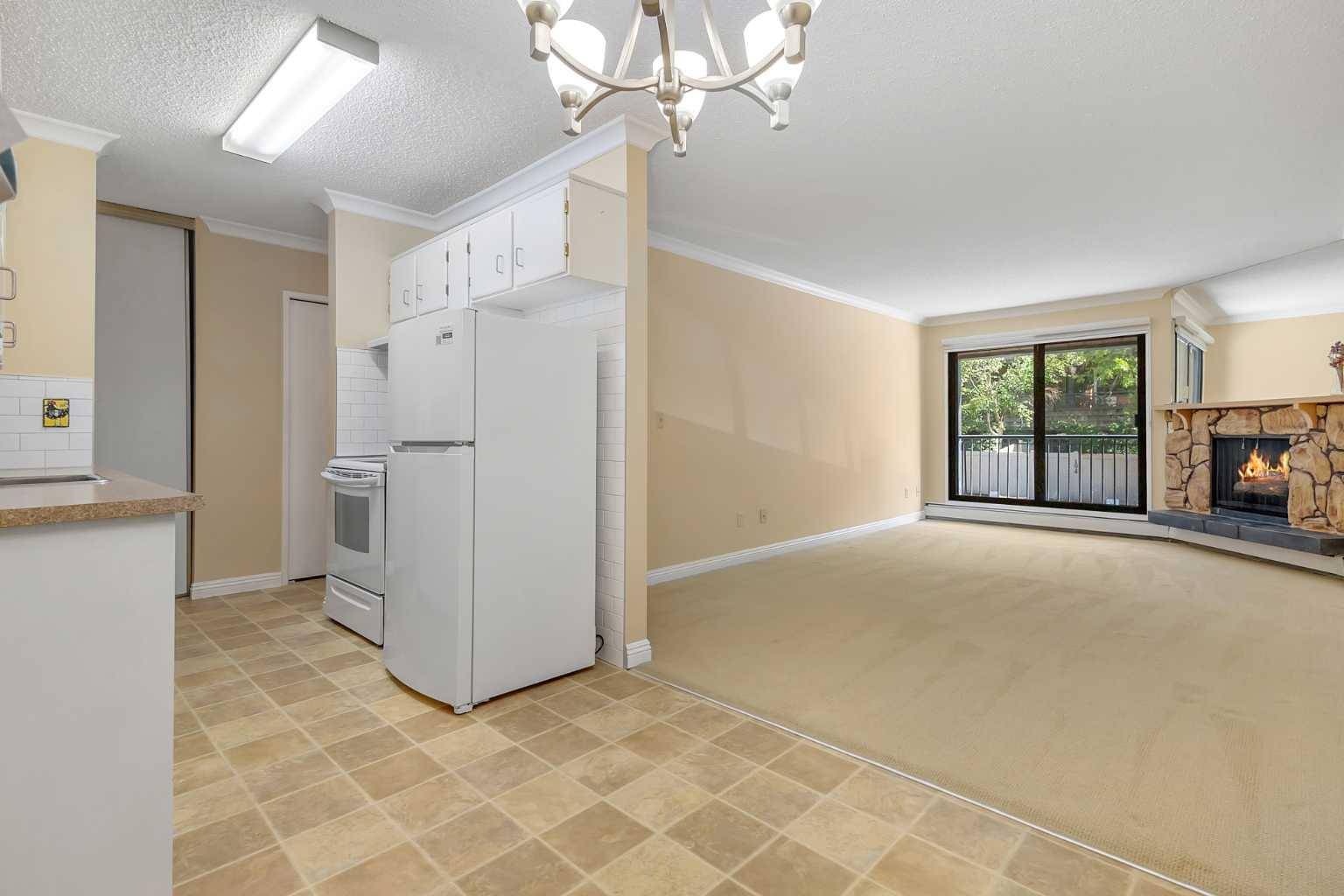 Calgary, AB T3A 2C9,4001A 49 ST NW #1102
