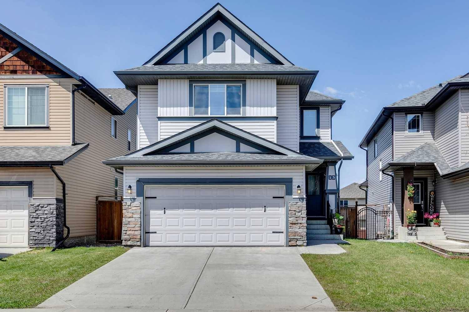 13 Cimarron Vista CIR, Okotoks, AB T1S 0B1