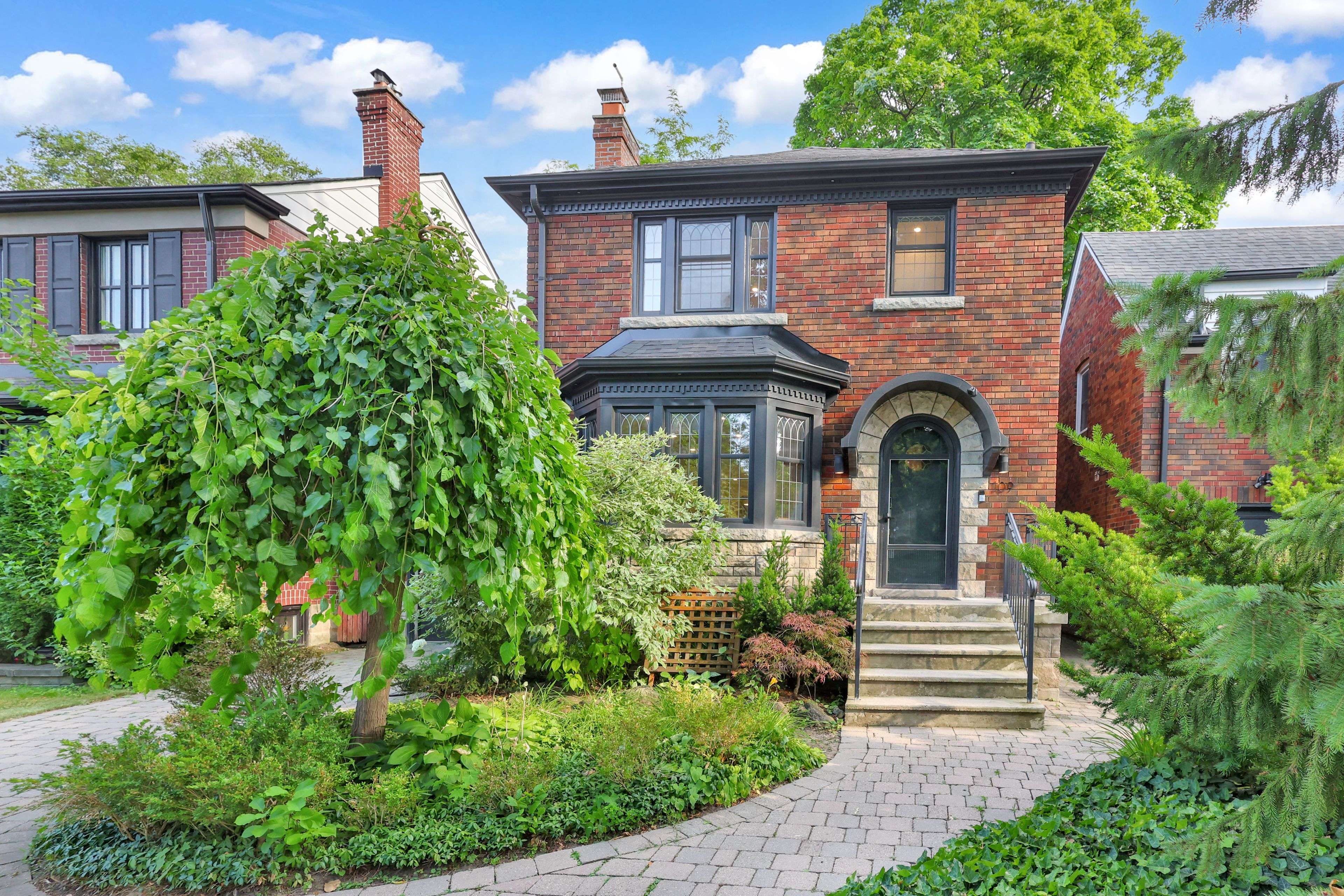 Toronto C04, ON M6C 2H6,109 Whitmore AVE