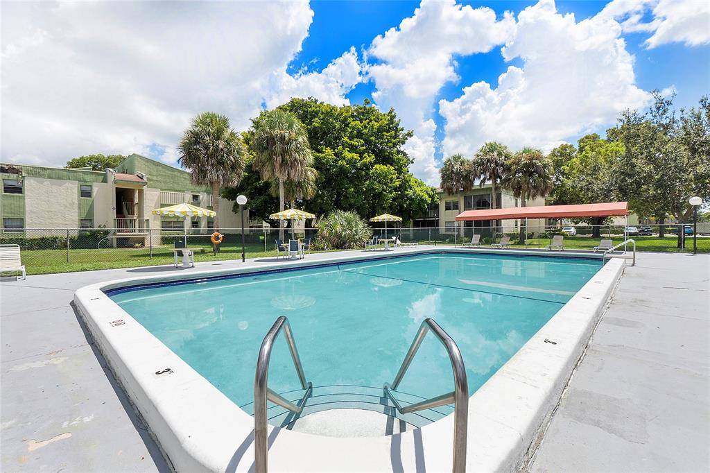 Coral Springs, FL 33065,4128 NW 88th Avenue #101