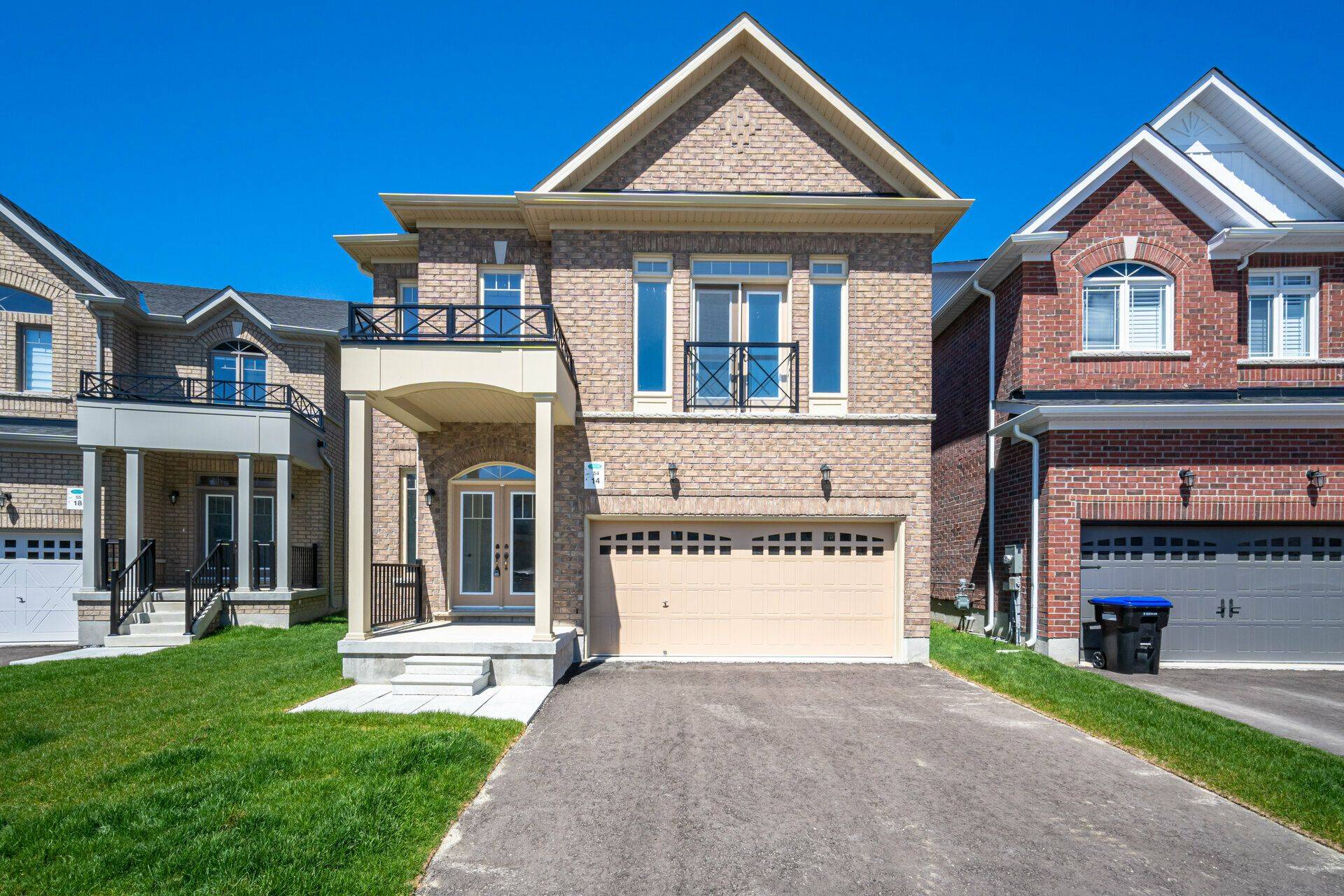 14 Mac Campbell WAY, Bradford West Gwillimbury, ON L3Z 4M7