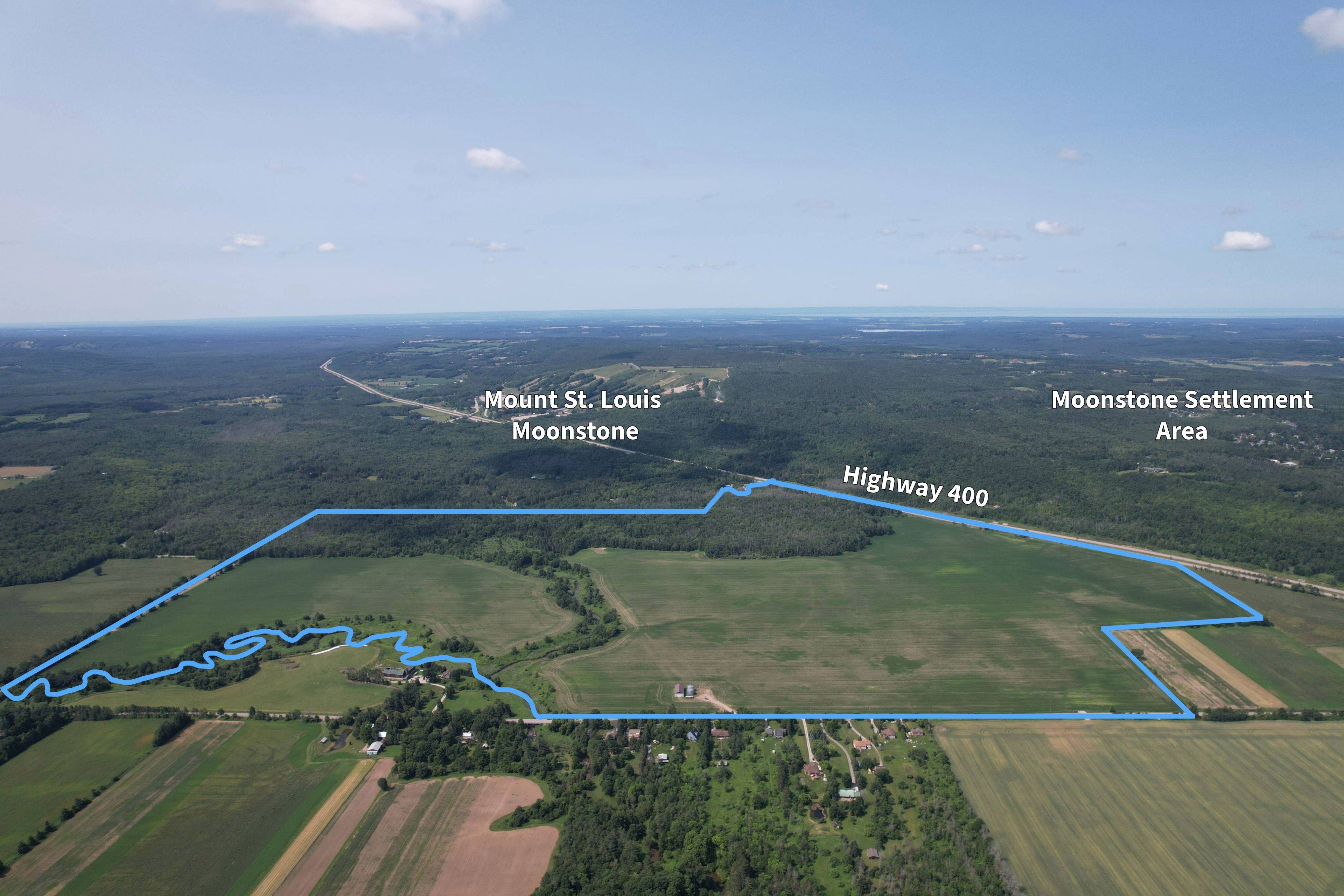Oro-medonte, ON L0K 1E0,4940 9 Line N/A N