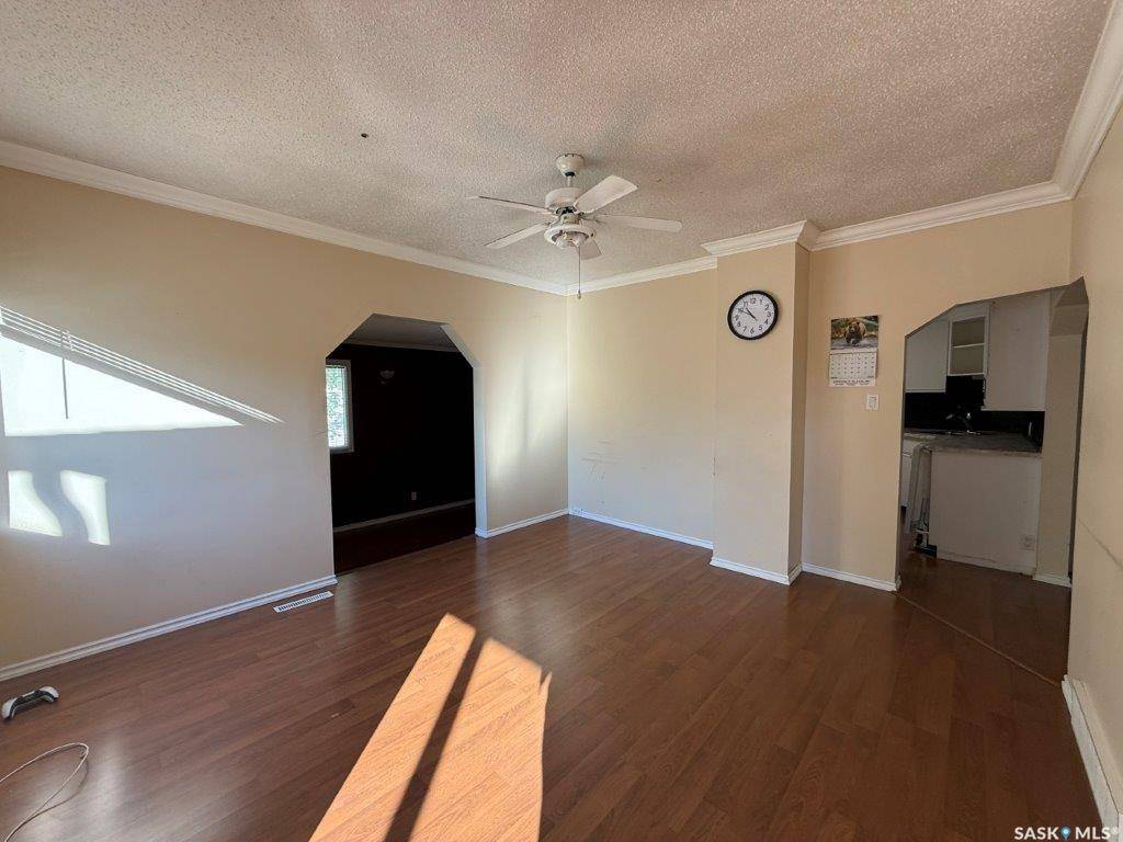 Kindersley, SK S0L 1S0,311 3rd AVENUE W