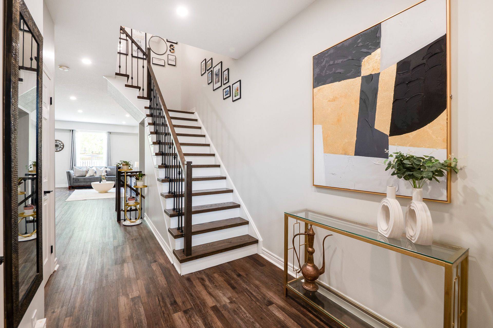 Burlington, ON L7L 7B3,5305 Scotia ST
