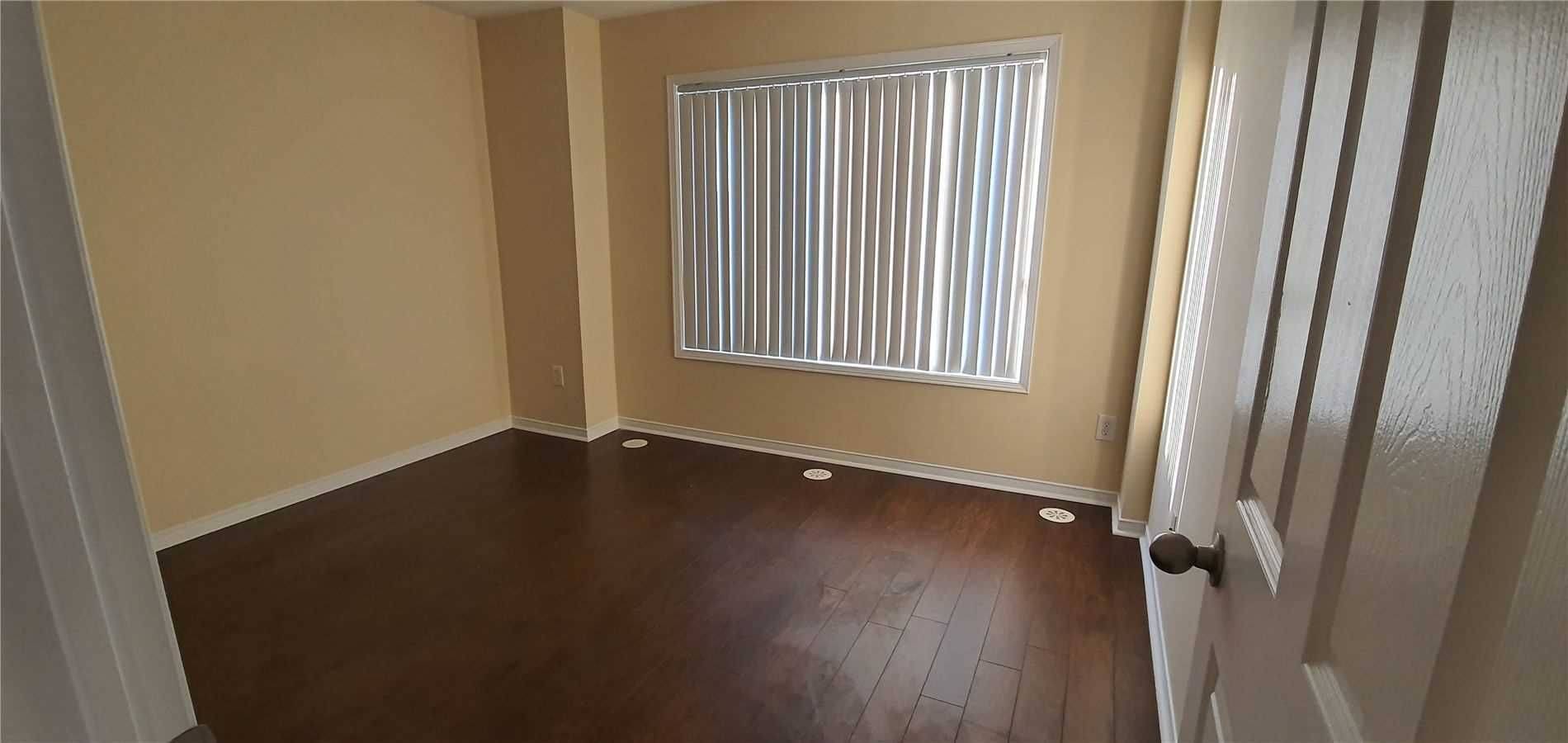 Mississauga, ON L5M 0P5,3030 Erin Centre BLVD #1