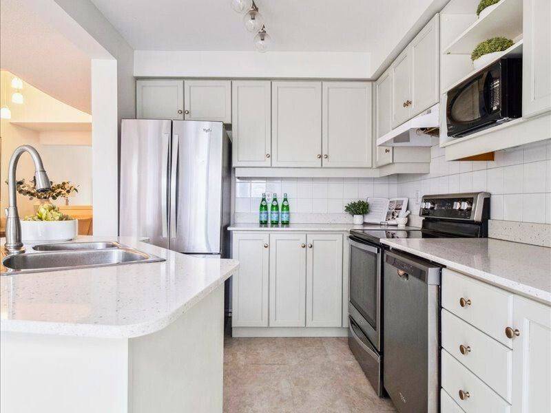 Oakville, ON L6M 3M4,1240 Westview TER #16