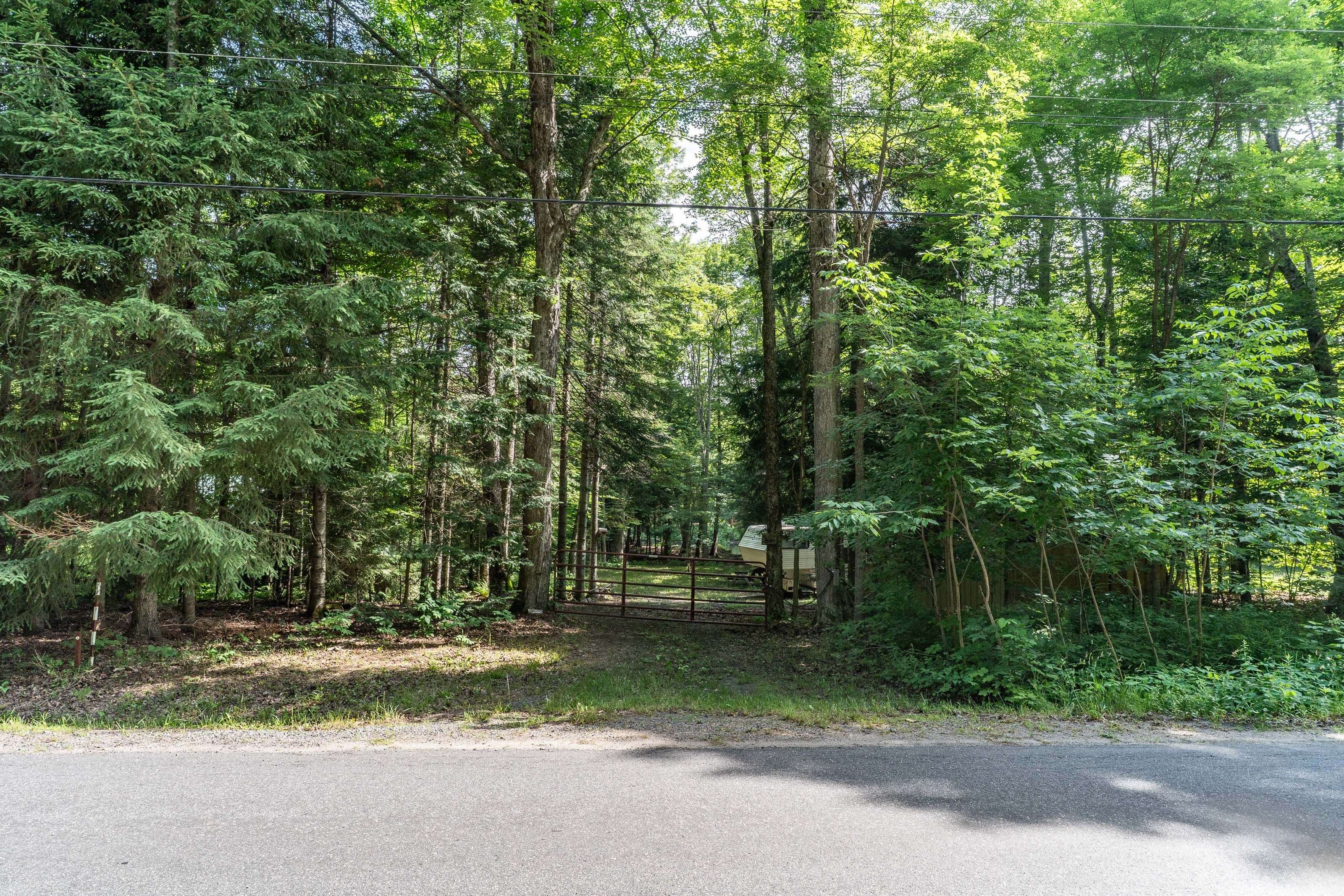 Bracebridge, ON P1L 1X3,1139 Sherwood Forest RD