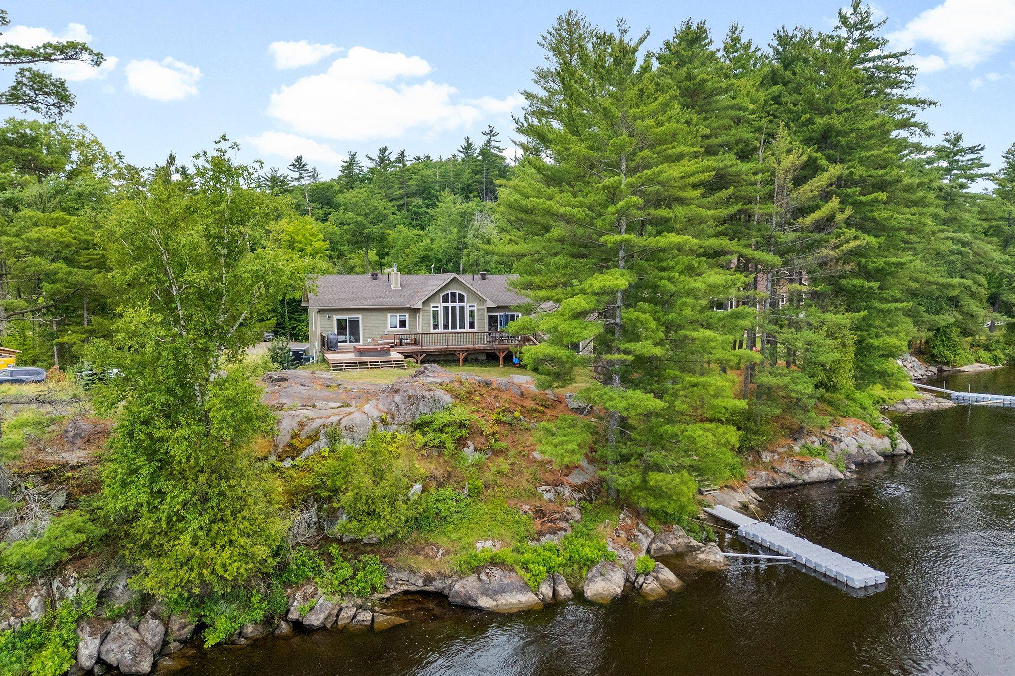 Horton, ON K0J 1Y0,103 B Carriage Landing RD