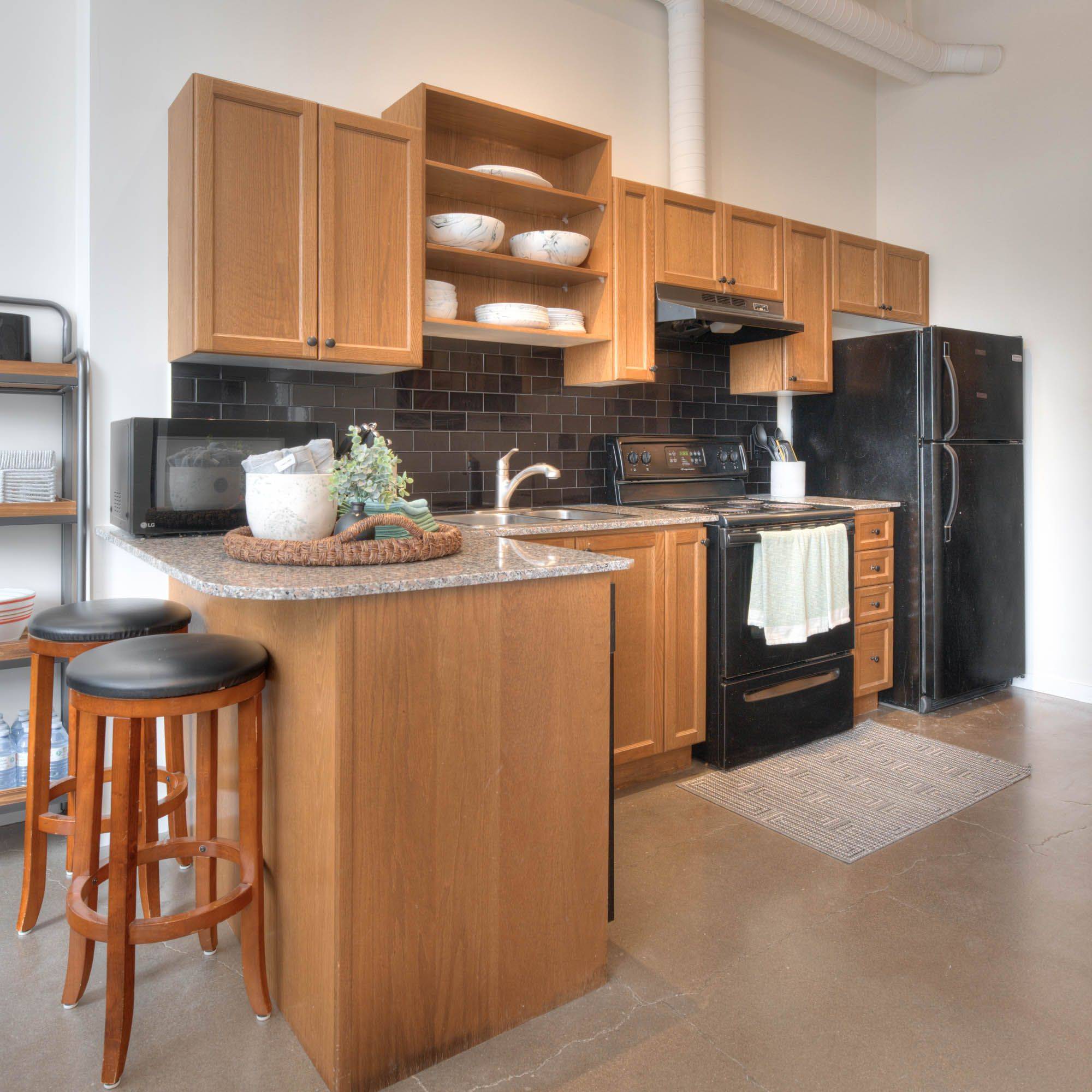 Kitchener, ON N2G 1C3,410 King ST W #108