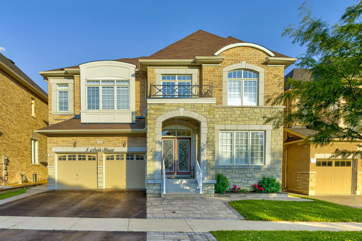 Brampton, ON L6Y 5Z2,5 Aries ST