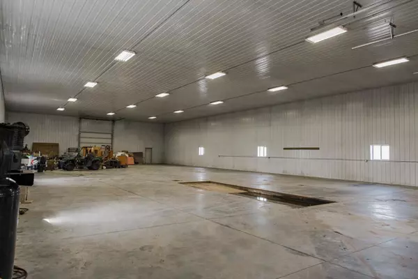 Rural Grande Prairie No. 1 County Of, AB T8X 4C9,720042 Range Road 42