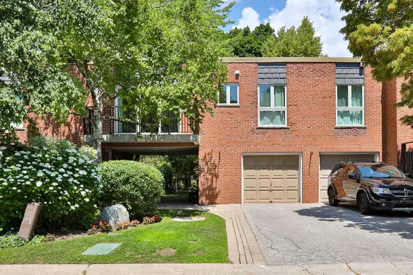 6 Snowshoe Mill WAY #206, Toronto C12, ON M2L 1T5