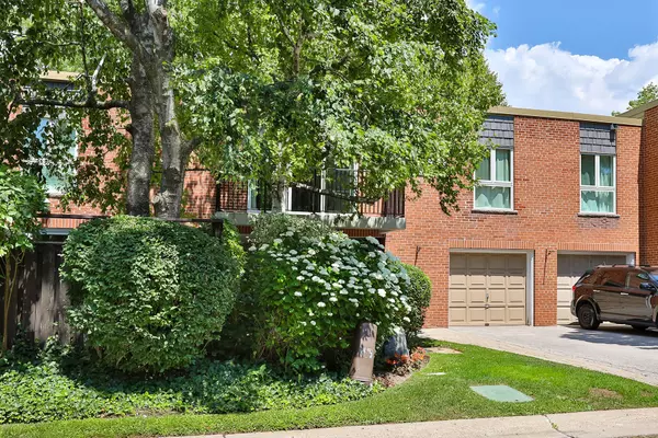 Toronto C12, ON M2L 1T5,6 Snowshoe Mill WAY