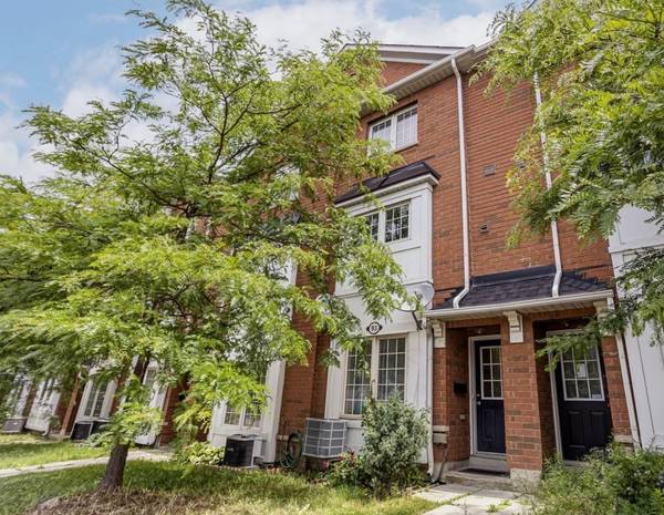 93 Weston RD #2, Toronto W02, ON M6N 5H4