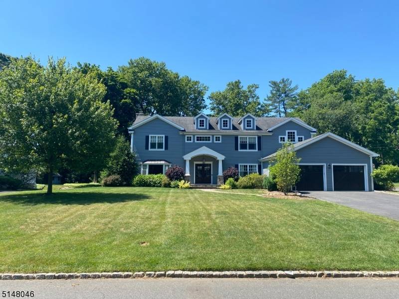 62 Dale Dr, Chatham Twp., NJ 07928