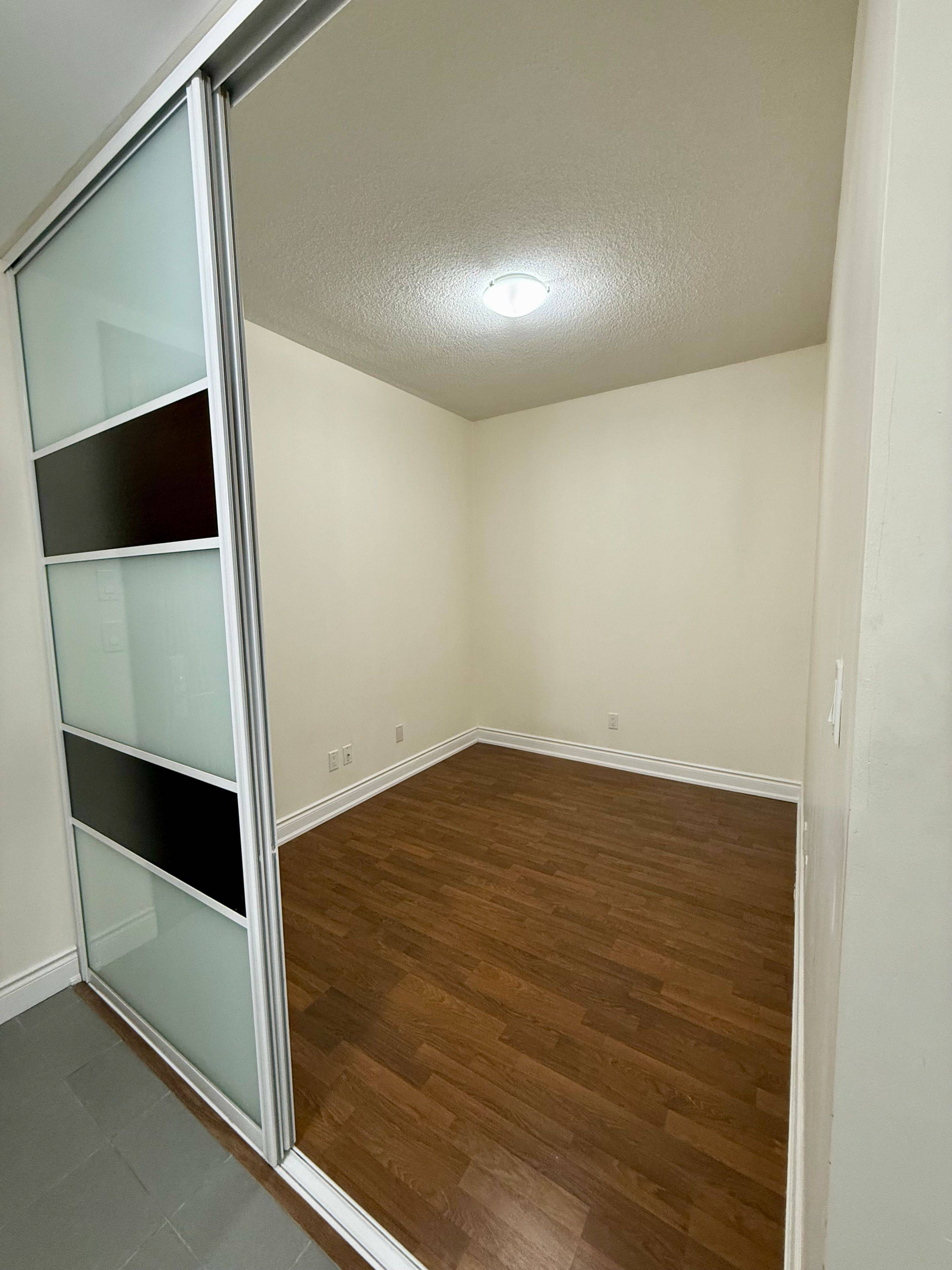 Markham, ON L6G 0C6,50 Clegg RD #1219
