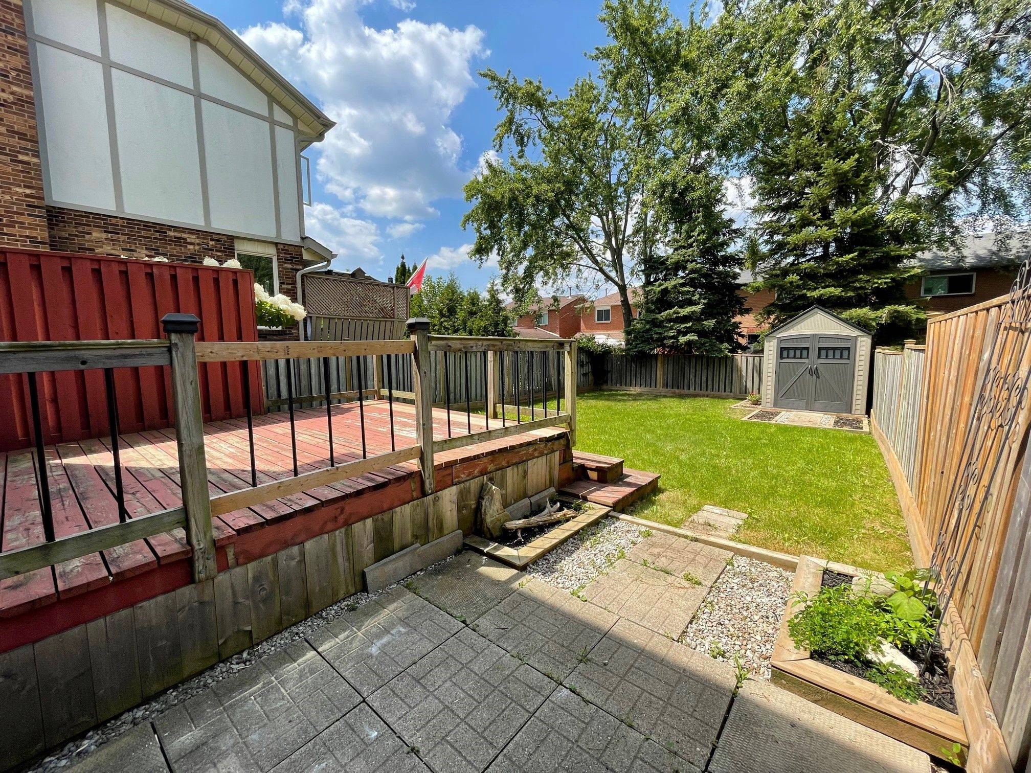 Cambridge, ON N1T 1G7,399 Burnett AVE
