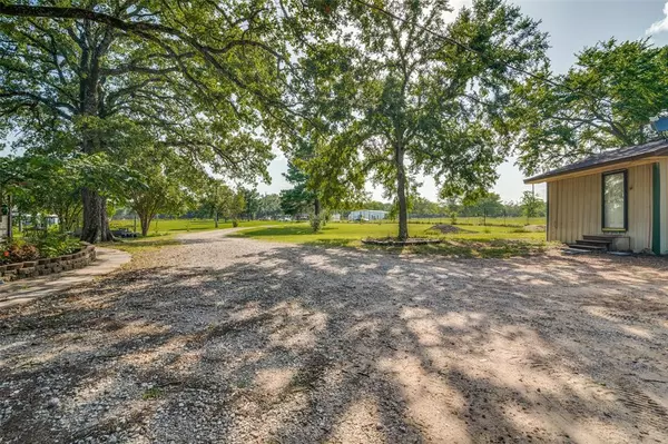 Quinlan, TX 75474,5889 Deer Crossing Lane