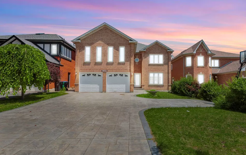 5489 Glen Erin DR, Mississauga, ON L5M 5C8