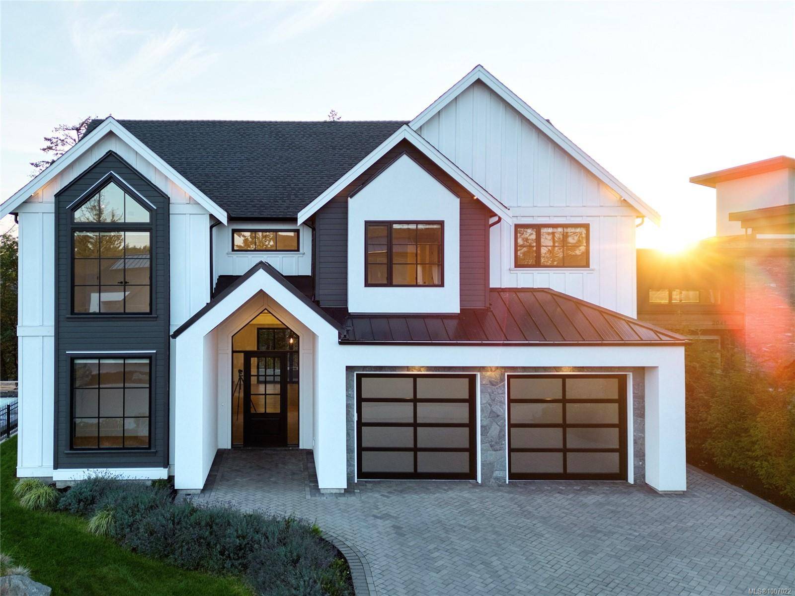2045 Pinehurst Terr, Langford, BC V9B 3S3