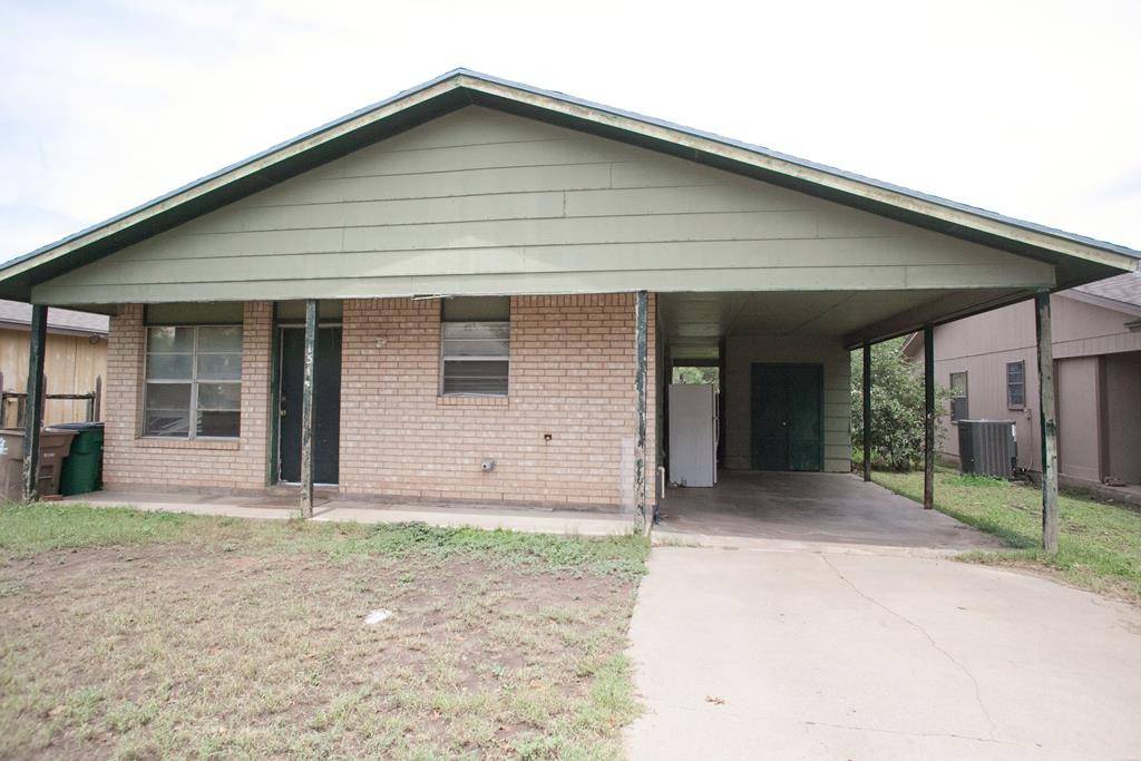 1514 Hassell St, San Angelo, TX 76901