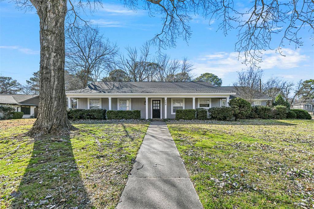 Southlake, TX 76092,709 Cimarron Trail