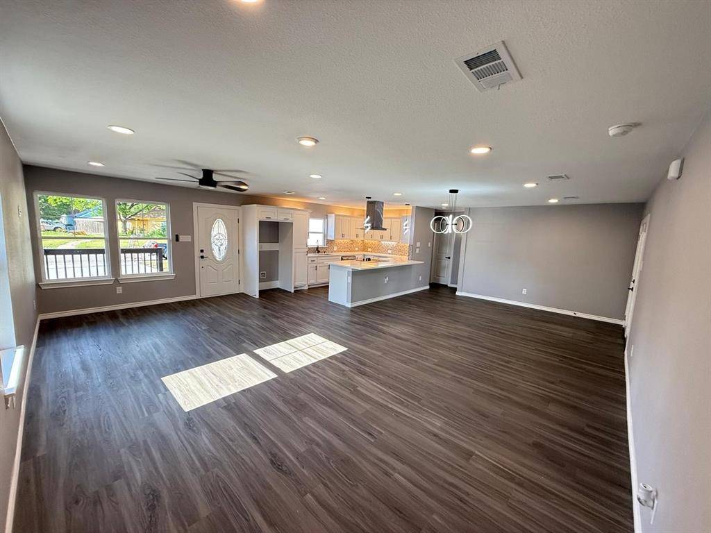 Garland, TX 75040,834 Woodland Drive