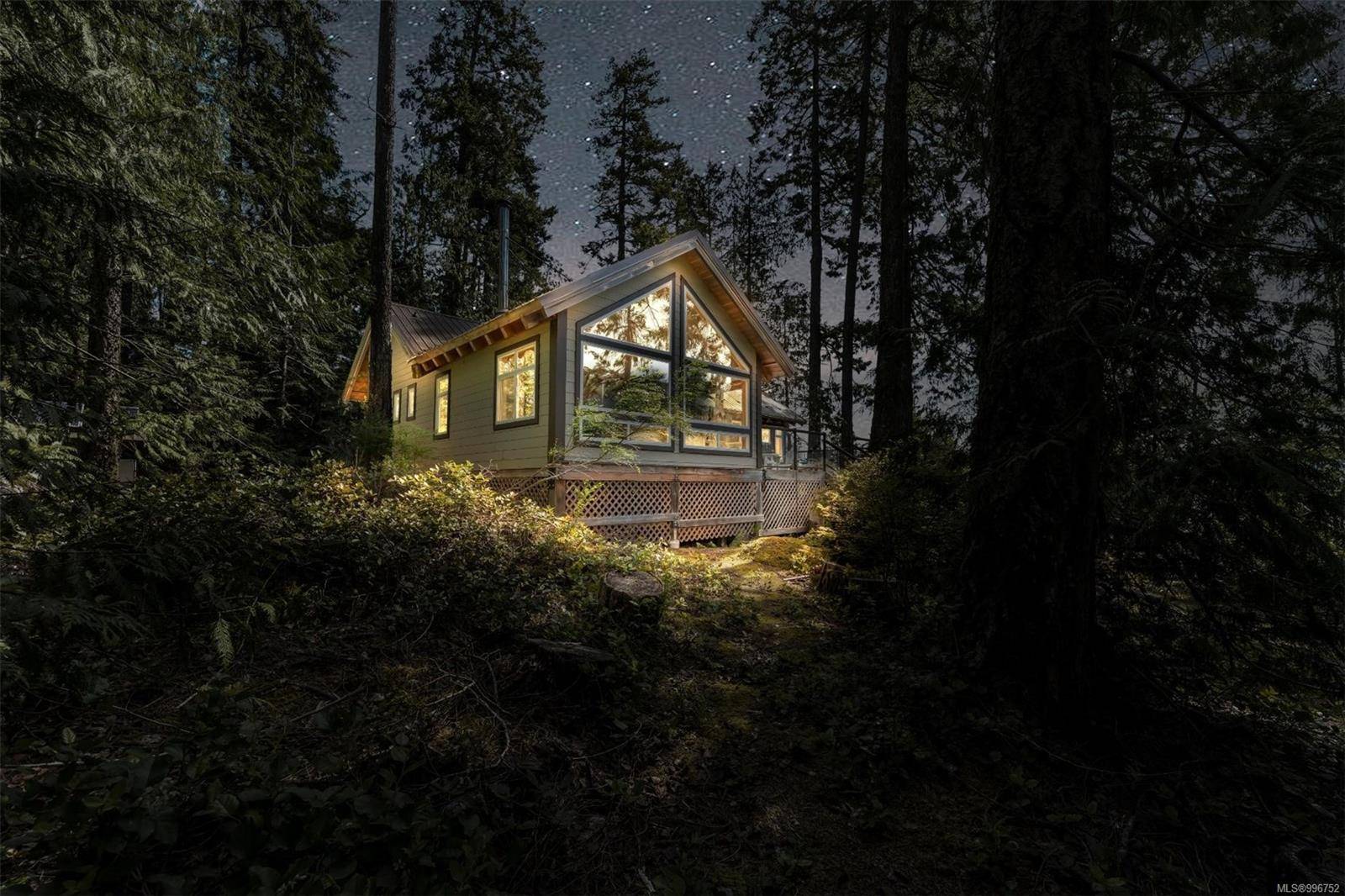 Honeymoon Bay, BC V0R 2G0,7 Island #7
