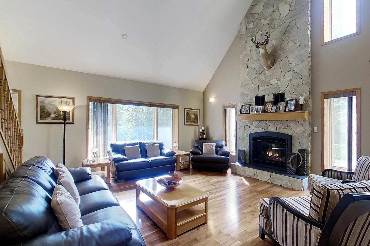 Rural Yellowhead County, AB T7E 3P1,54118 Range Road 164