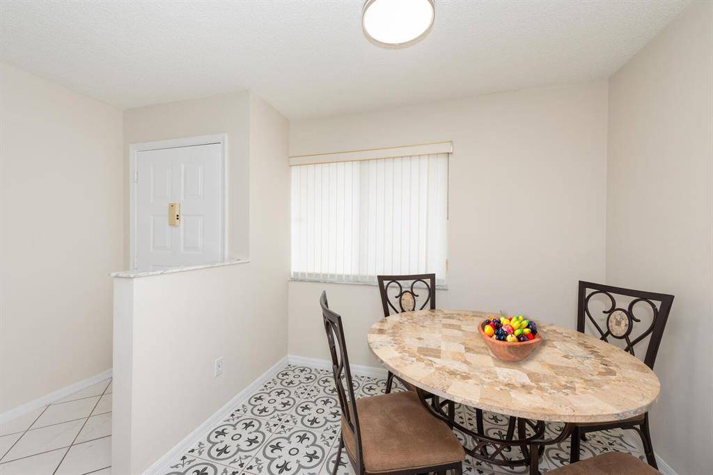 Tamarac, FL 33321,7466 Trent Dr #310