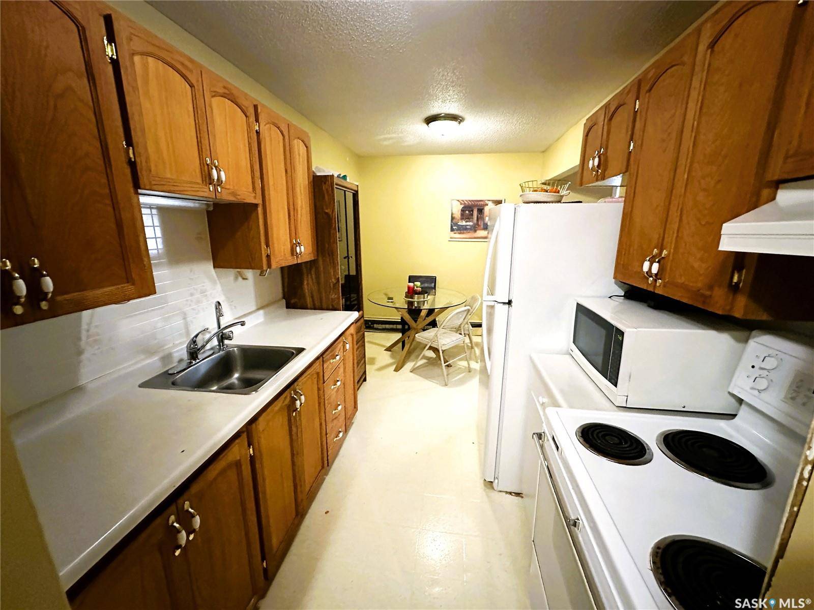 Regina, SK S4R 3M4,26 Shaw STREET #19