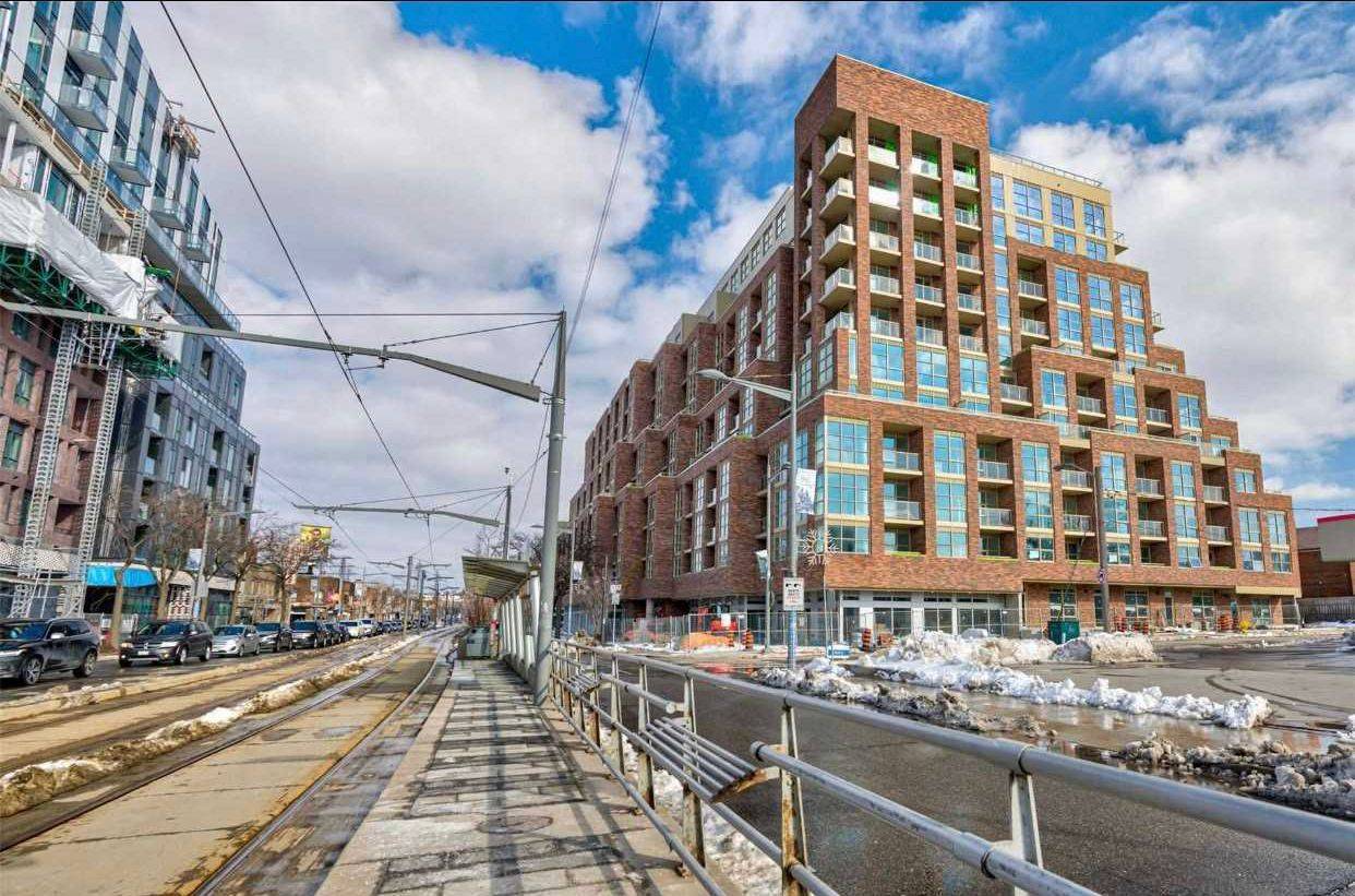 1787 St Clair AVE W #325, Toronto W03, ON M6N 0B7
