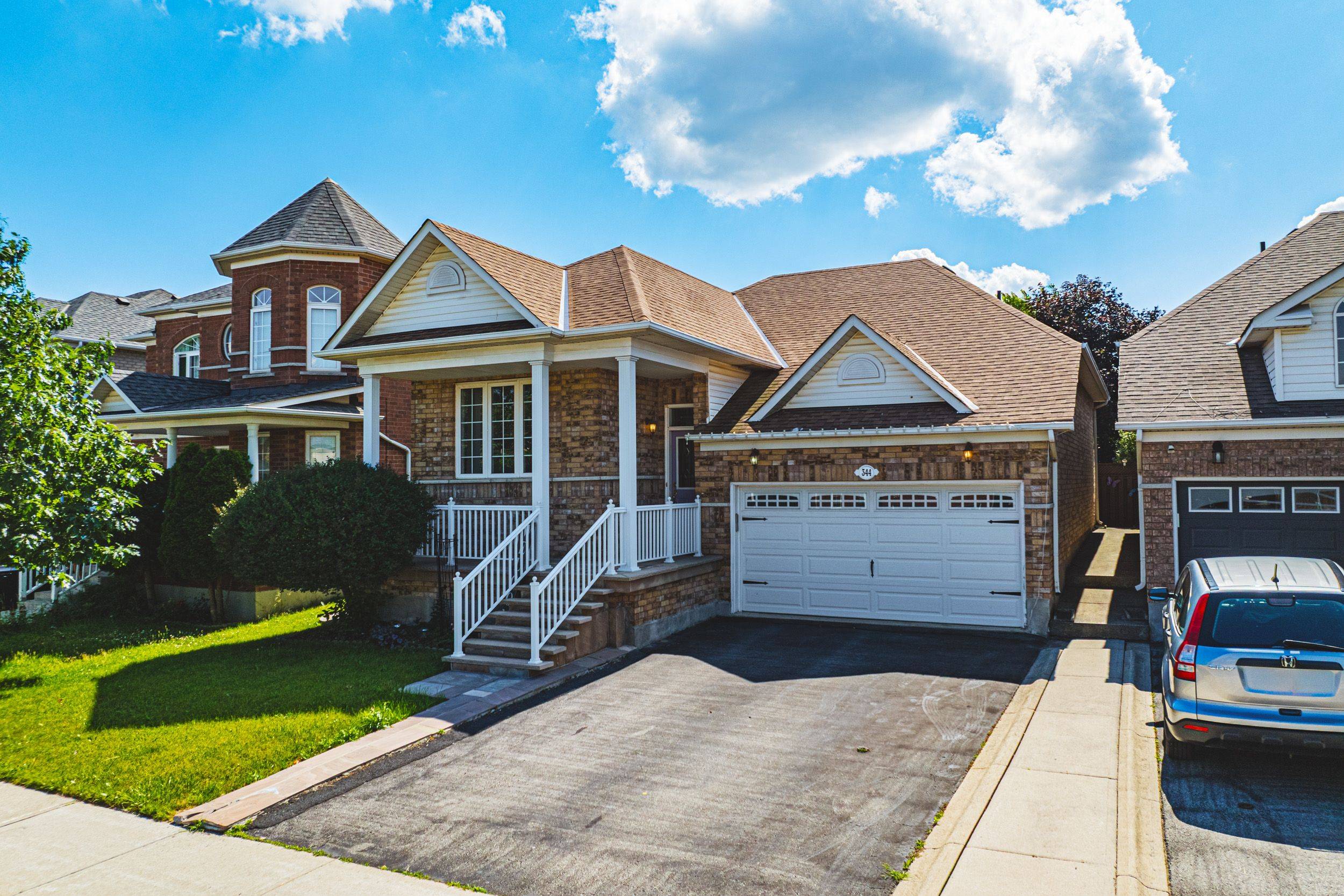 Brampton, ON L7A 1V4,344 Van Kirk DR